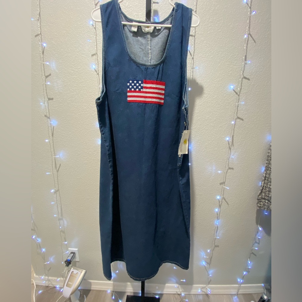 Navy Blue Sleeveless Dress with American Flag embroidered 🇺🇸💯%cotton